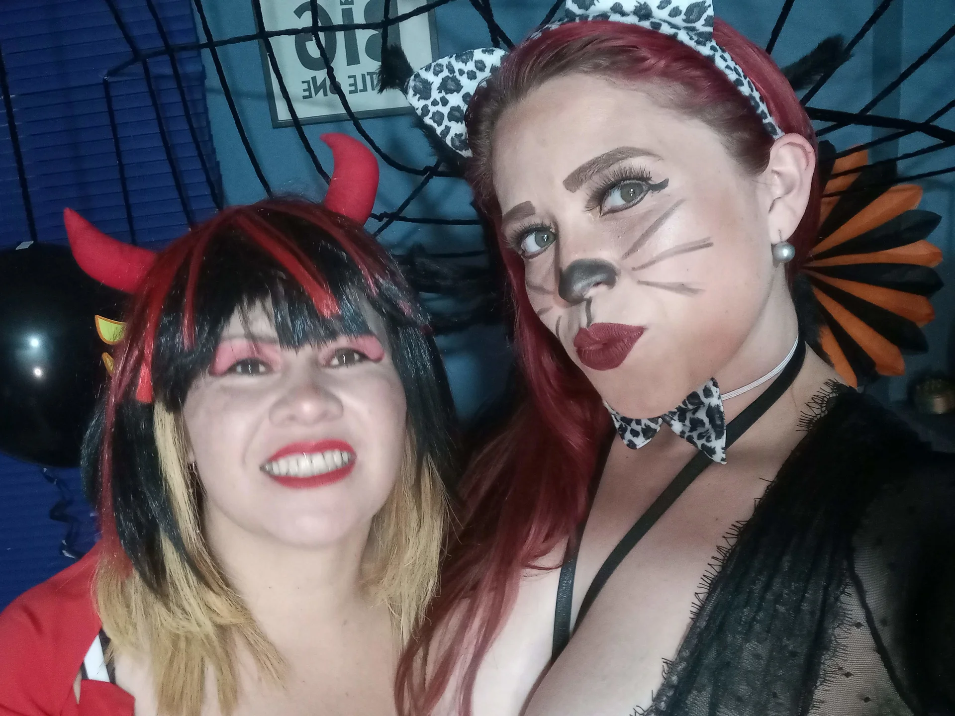 XXX Porn Photo of Nude lesb_milf 65