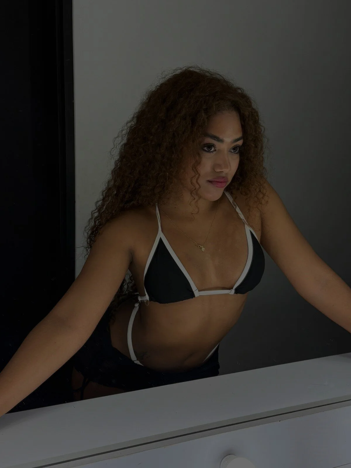 XXX Porn Photo of Nude Missdionne_curly 4