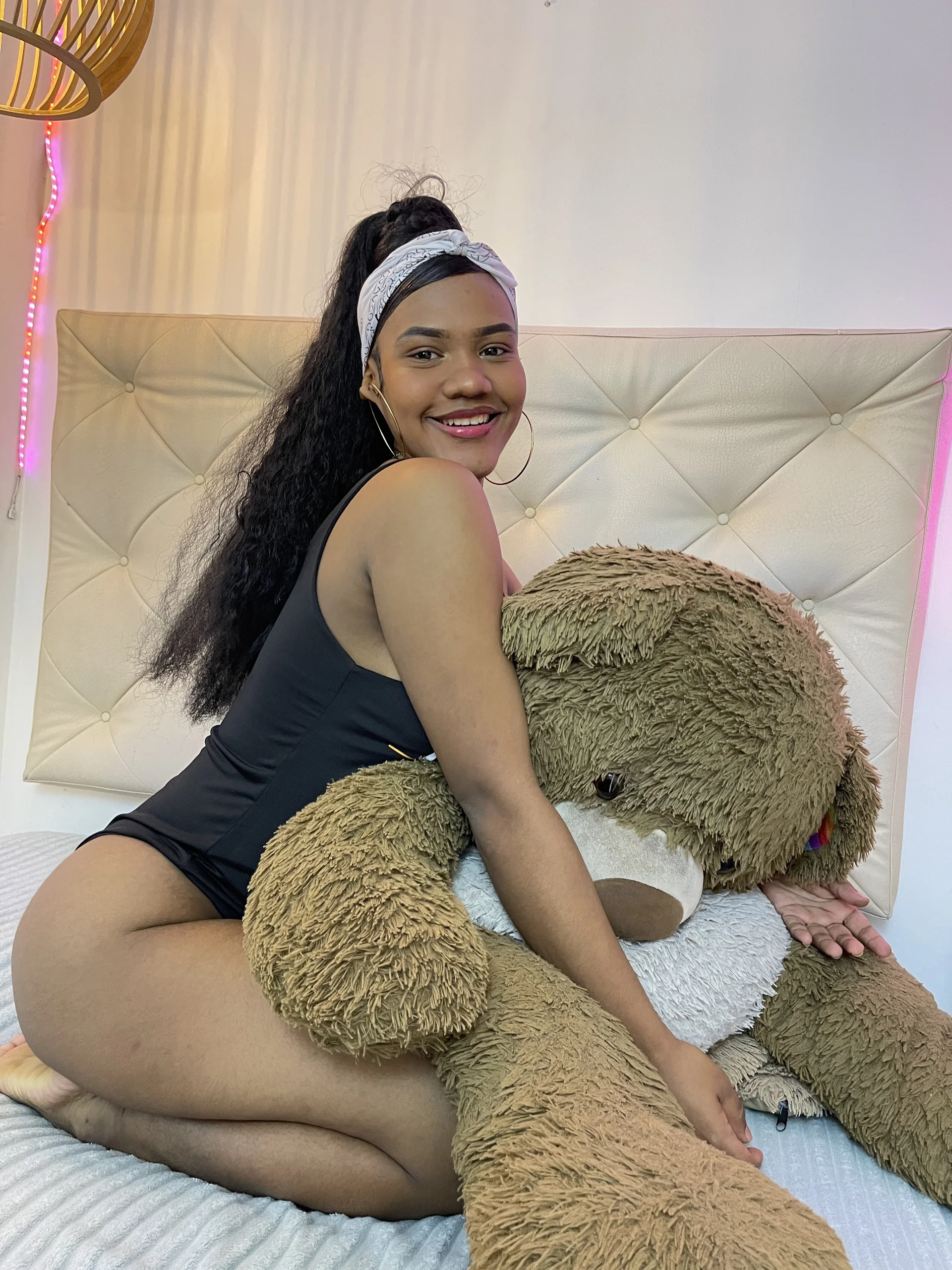 XXX Porn Photo of Nude charlotte_ebony 3