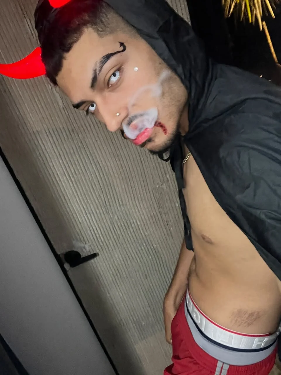 XXX Porn Photo of Nude ItsZairen 30