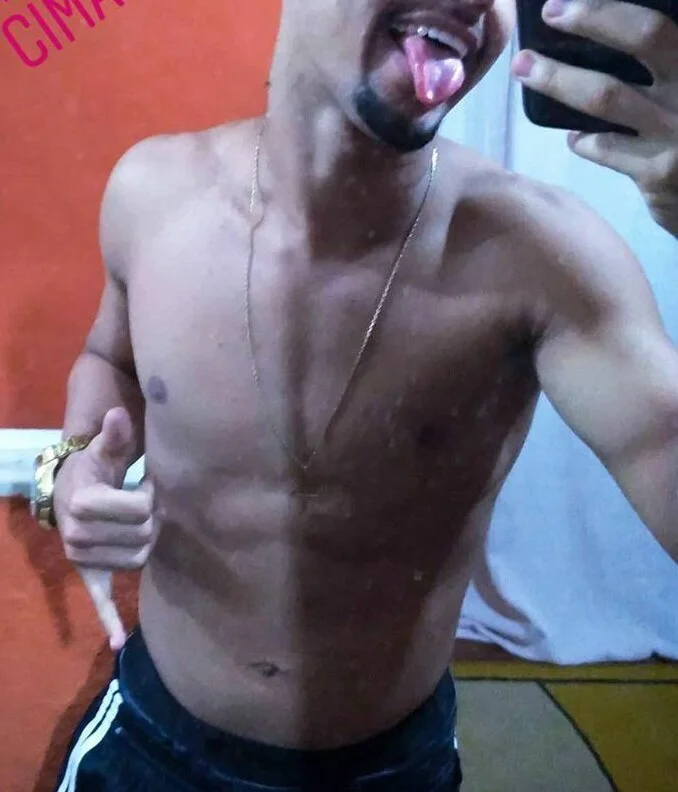 XXX Porn Photo of Nude HenriqueGotze 1
