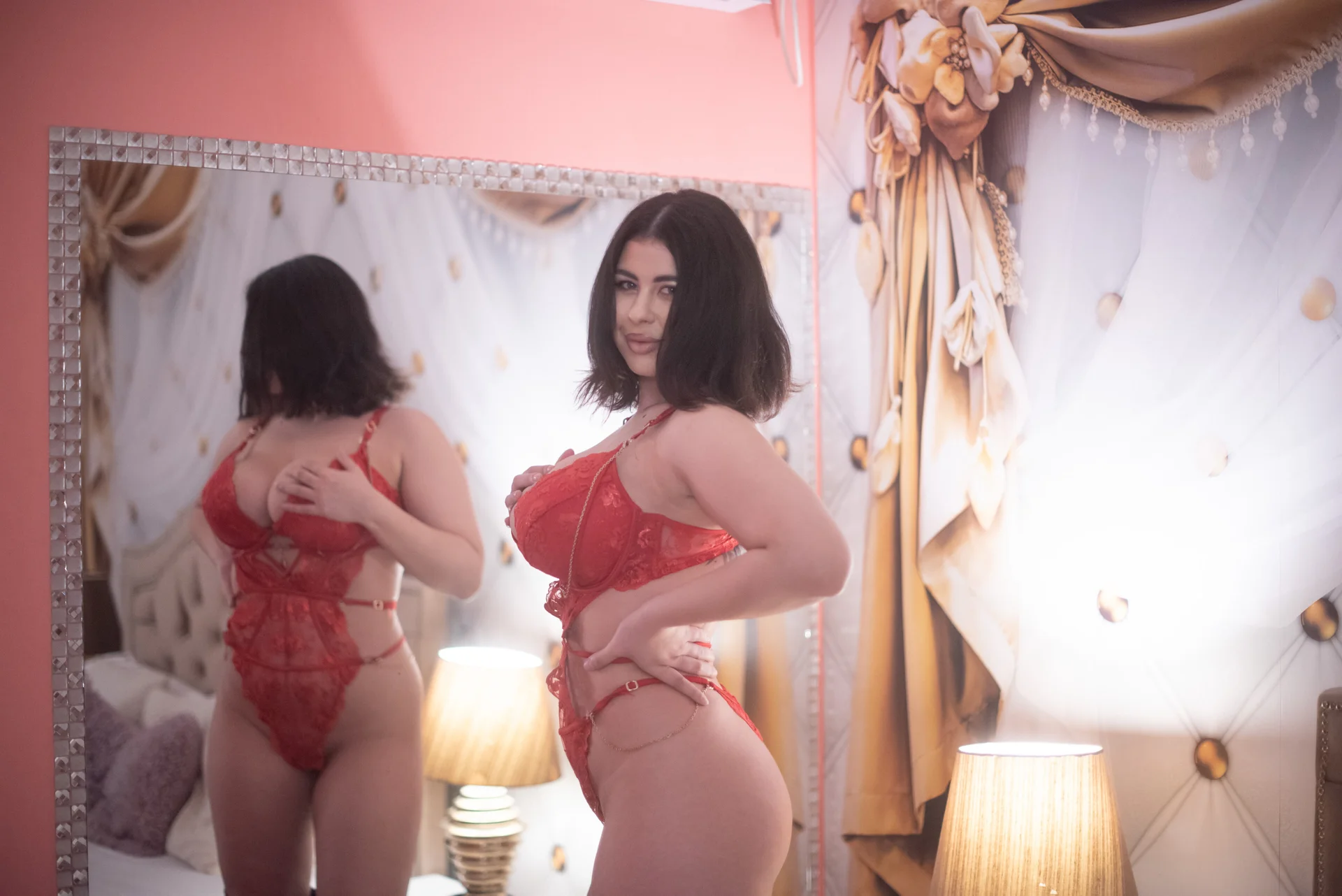 XXX Porn Photo of Nude MegaBoobsDeee 3