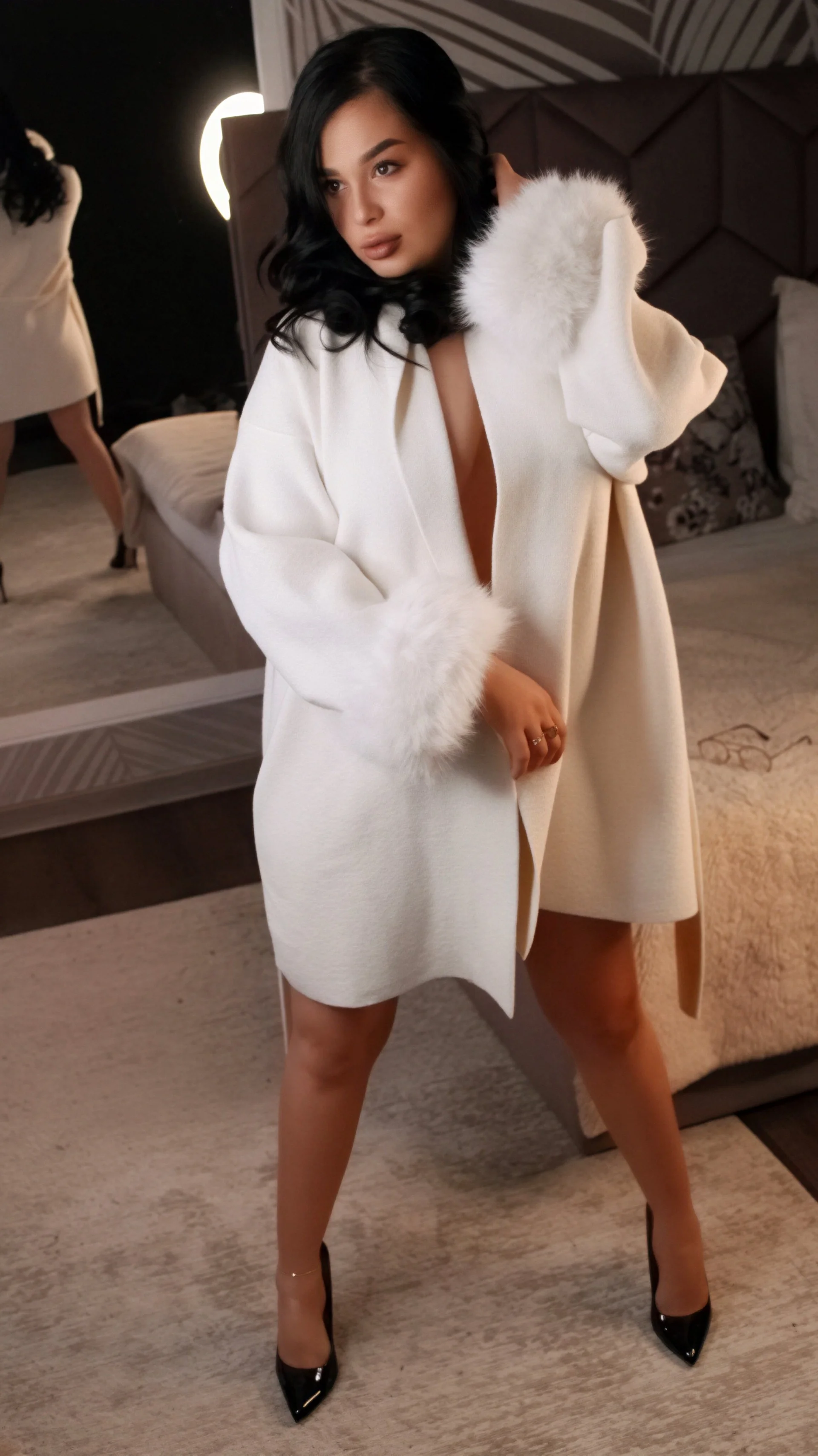 XXX Porn Photo of Nude LoraIvone 2