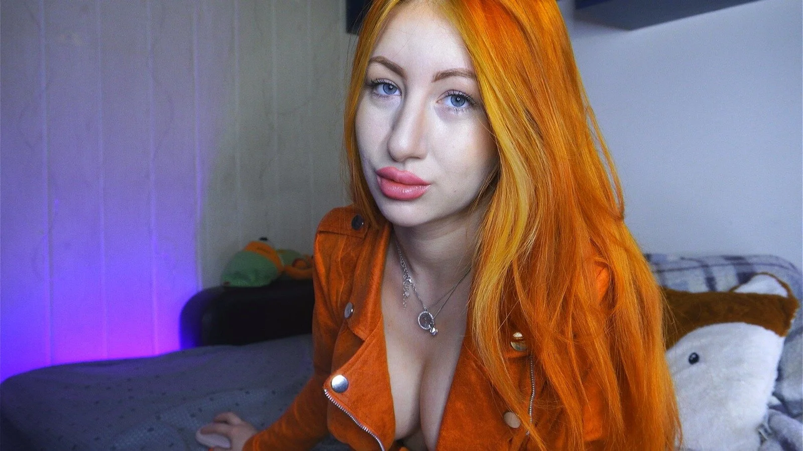 XXX Porn Photo of Nude DaddysLittleSlutfox 30