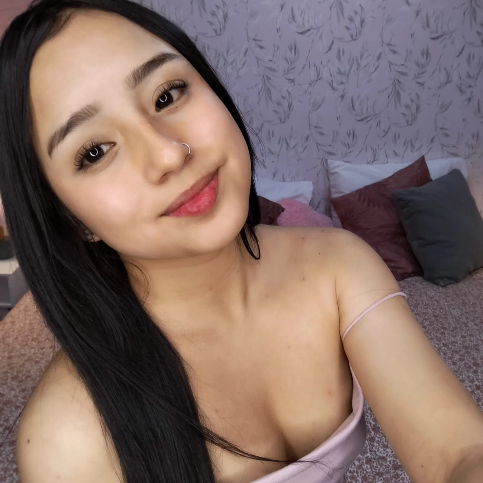 XXX Porn Photo of Nude Leah_Brm 5