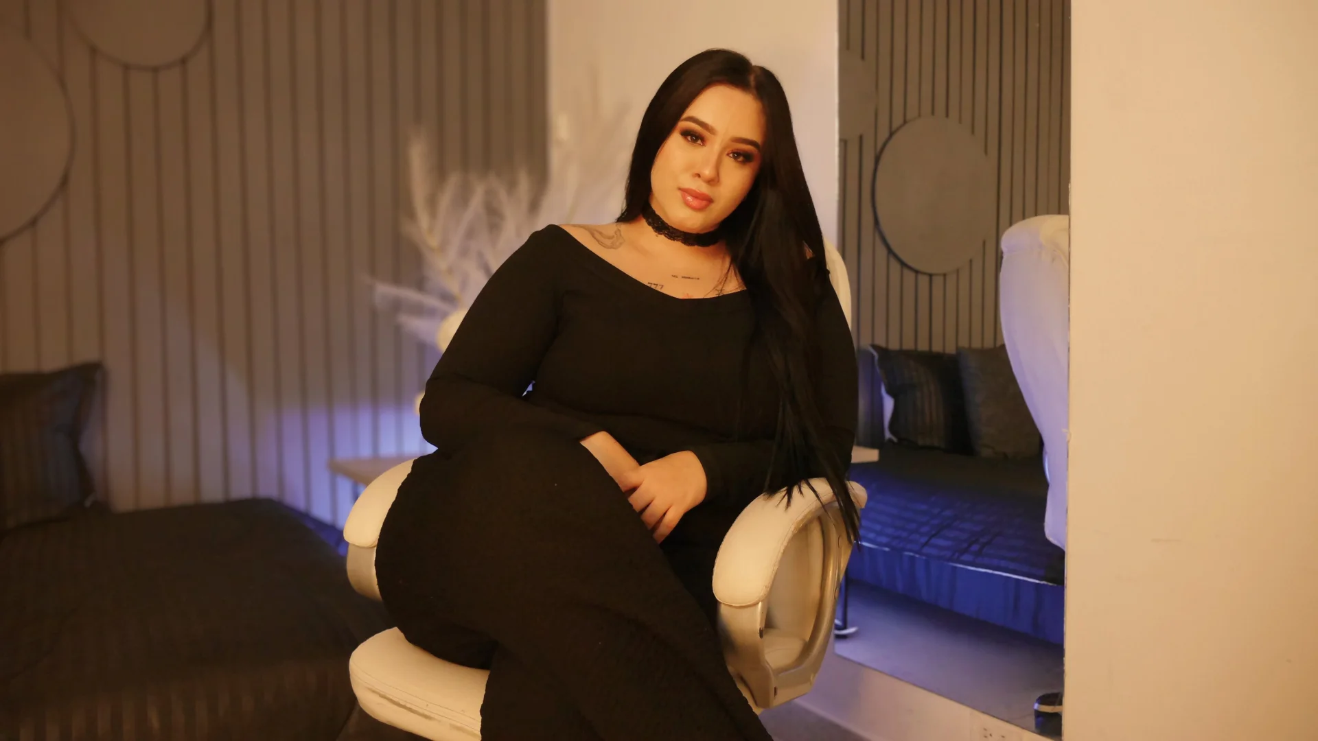 XXX Porn Photo of Nude LadyNox 5