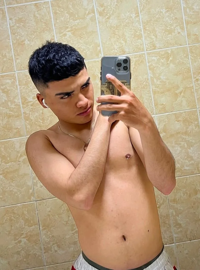 XXX Porn Photo of Nude NicoFox4 9