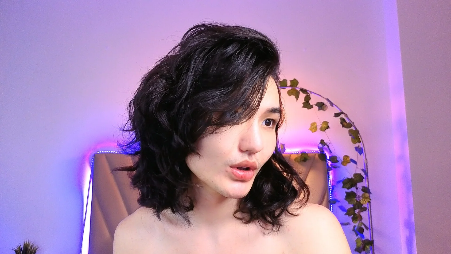 XXX Porn Photo of Nude FormOverFear 1