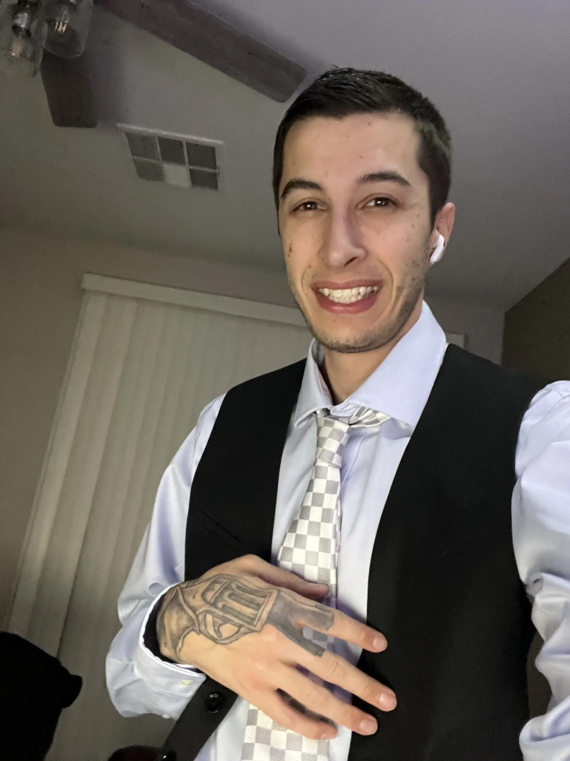 XXX Porn Photo of Nude JuicyJoshy 139