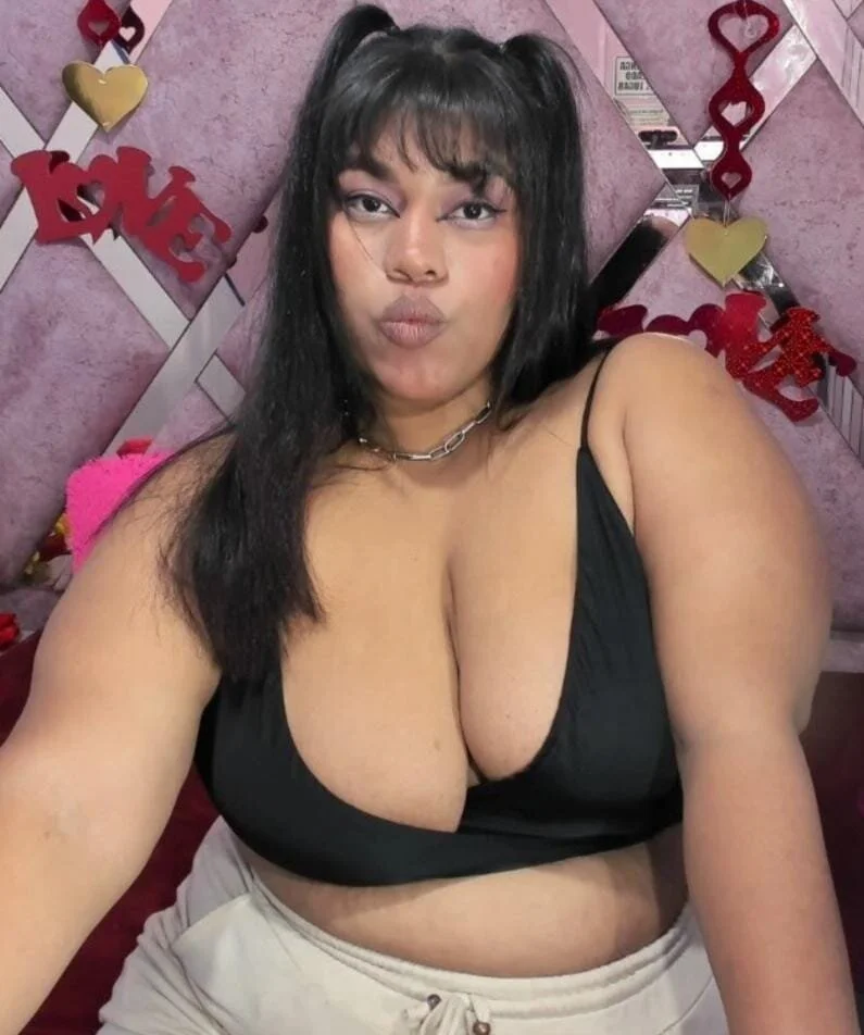 XXX Porn Photo of Nude Nayara_Hanni 3