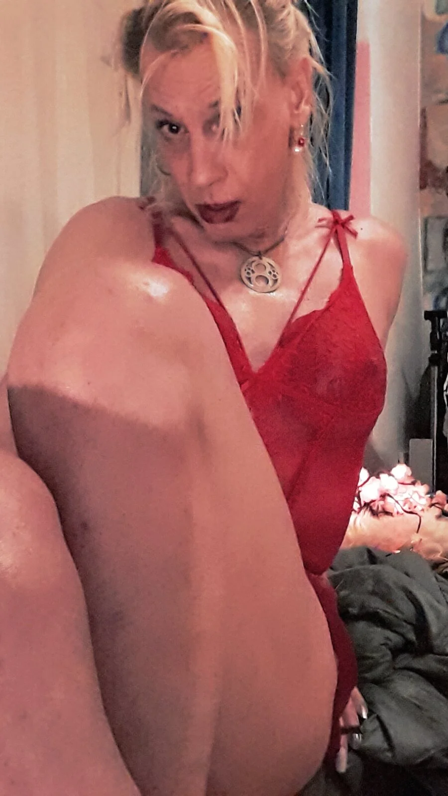 XXX Porn Photo of Nude LadyCrossSuza 32