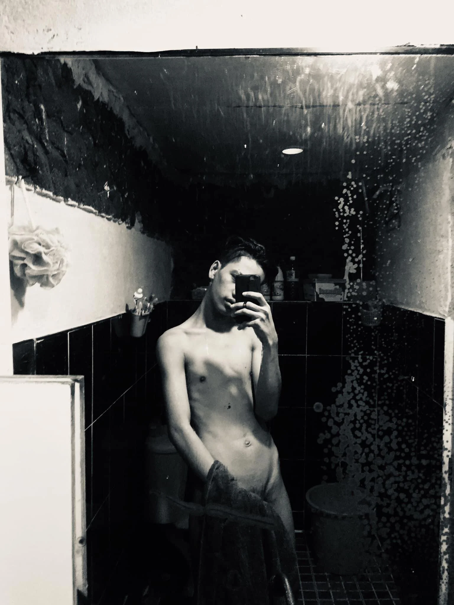 XXX Porn Photo of Nude gaysucker6969 12
