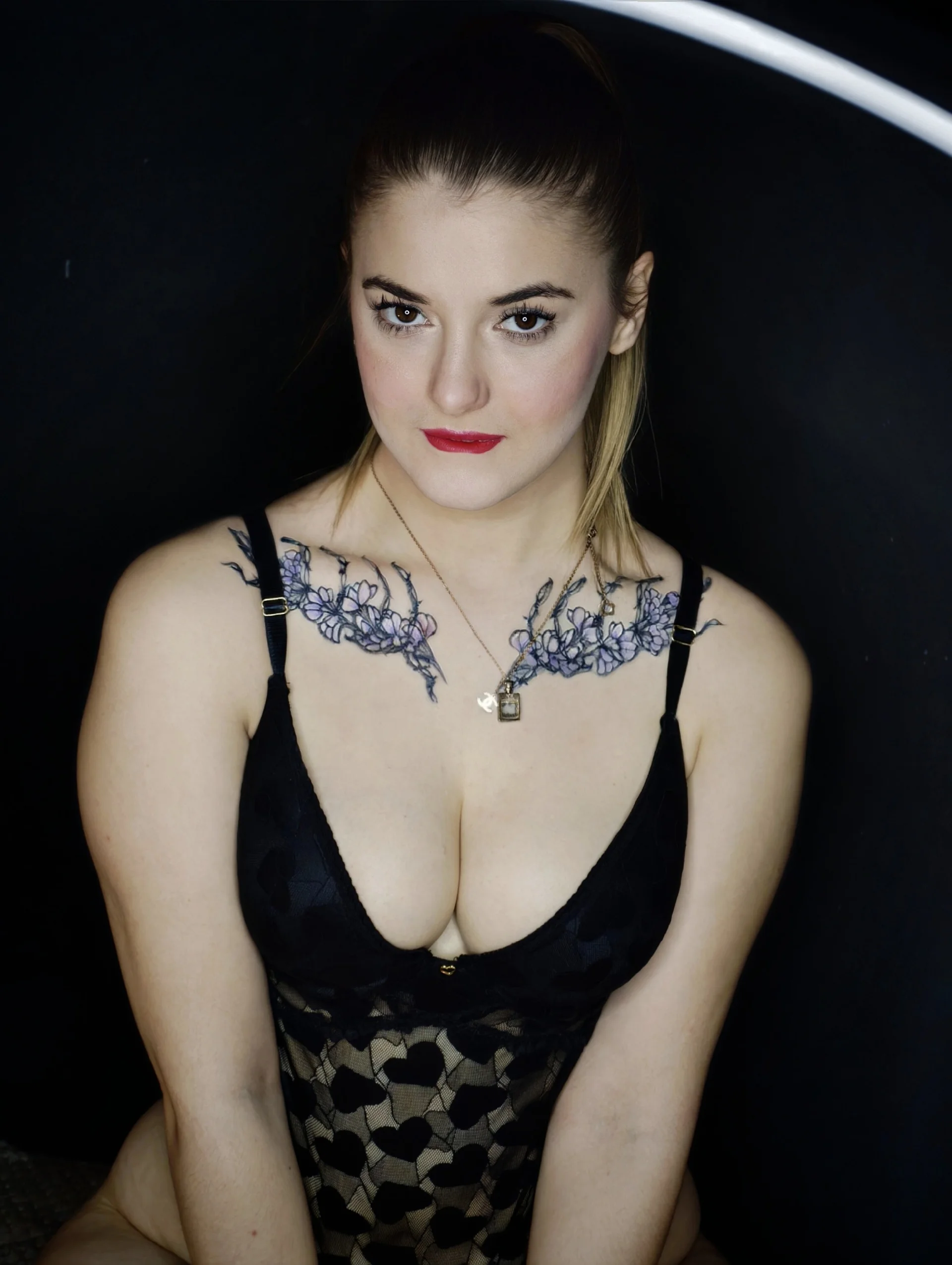 XXX Porn Photo of Nude SuzyMiu 6