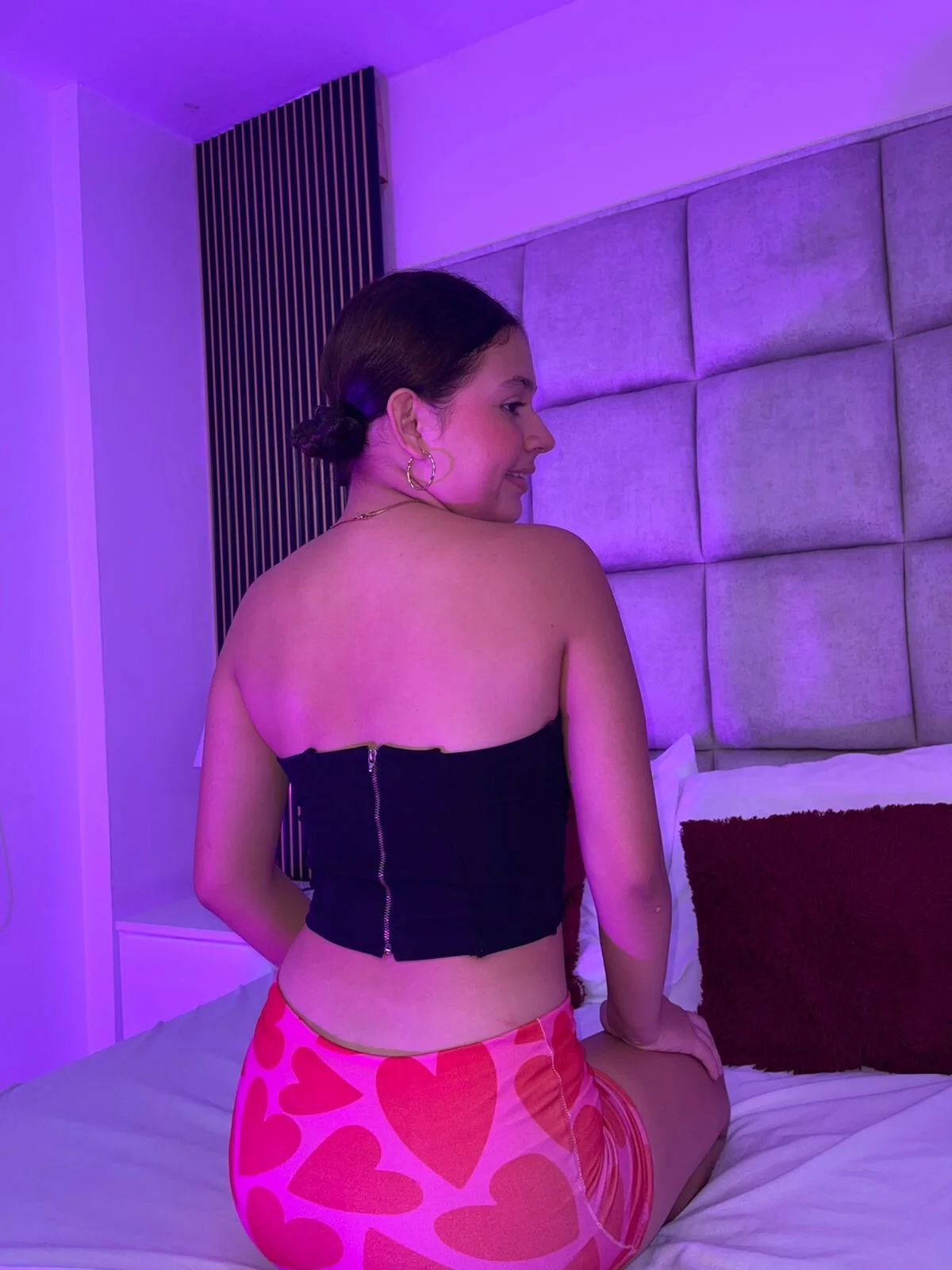 XXX Porn Photo of Nude Candy_Millk 4