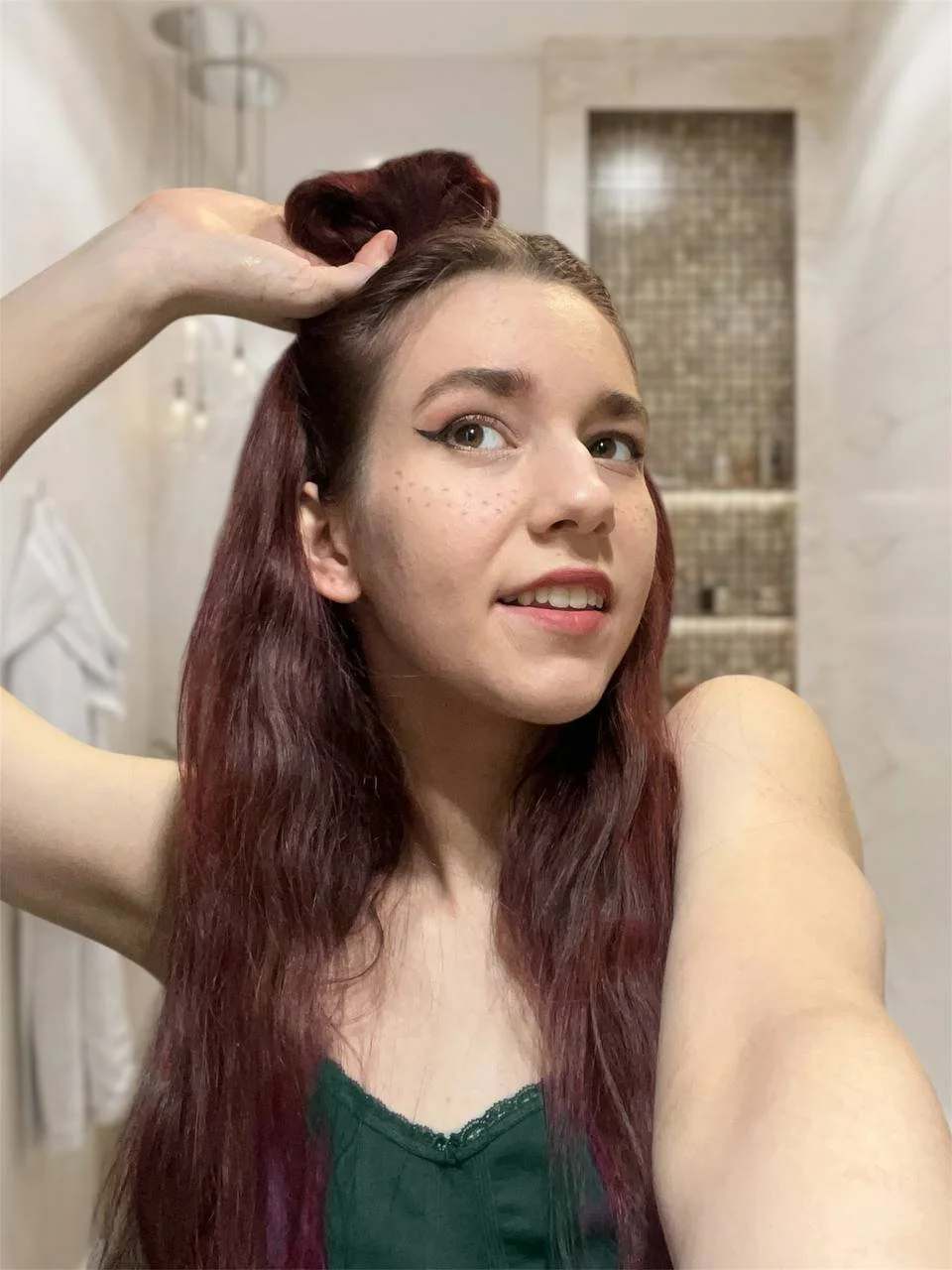 XXX Porn Photo of Nude PetraHambelton 75