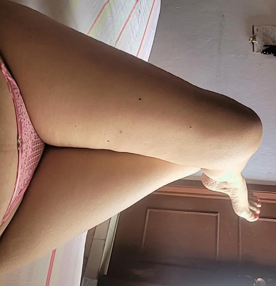 XXX Porn Photo of Nude Ladymilf12 7