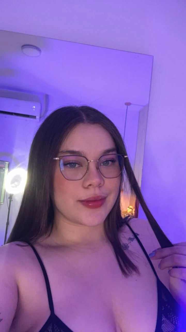 XXX Porn Photo of Nude Ivybloom_ 14