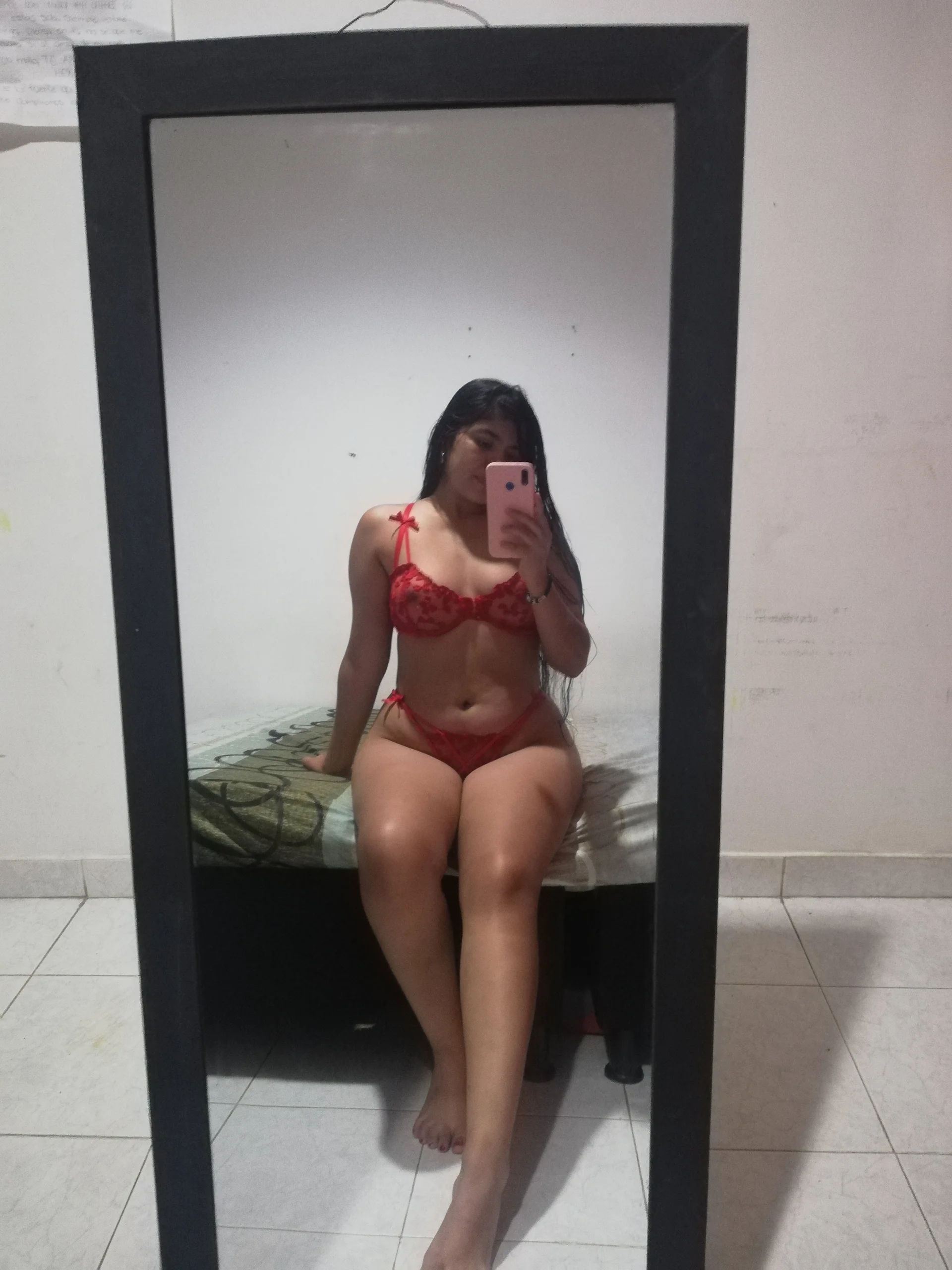 XXX Porn Photo of Nude Aime_Phone 4