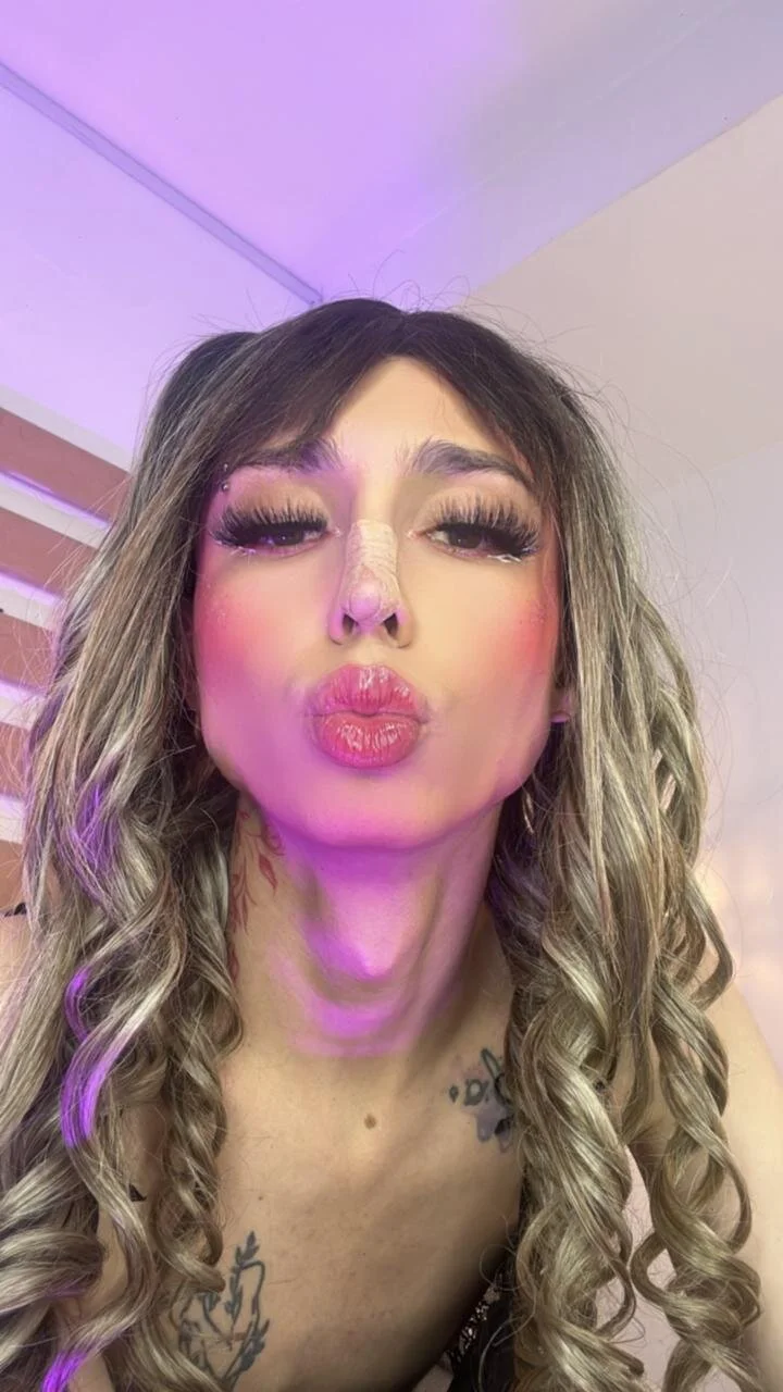 XXX Porn Photo of Nude Aniie_Doll 32