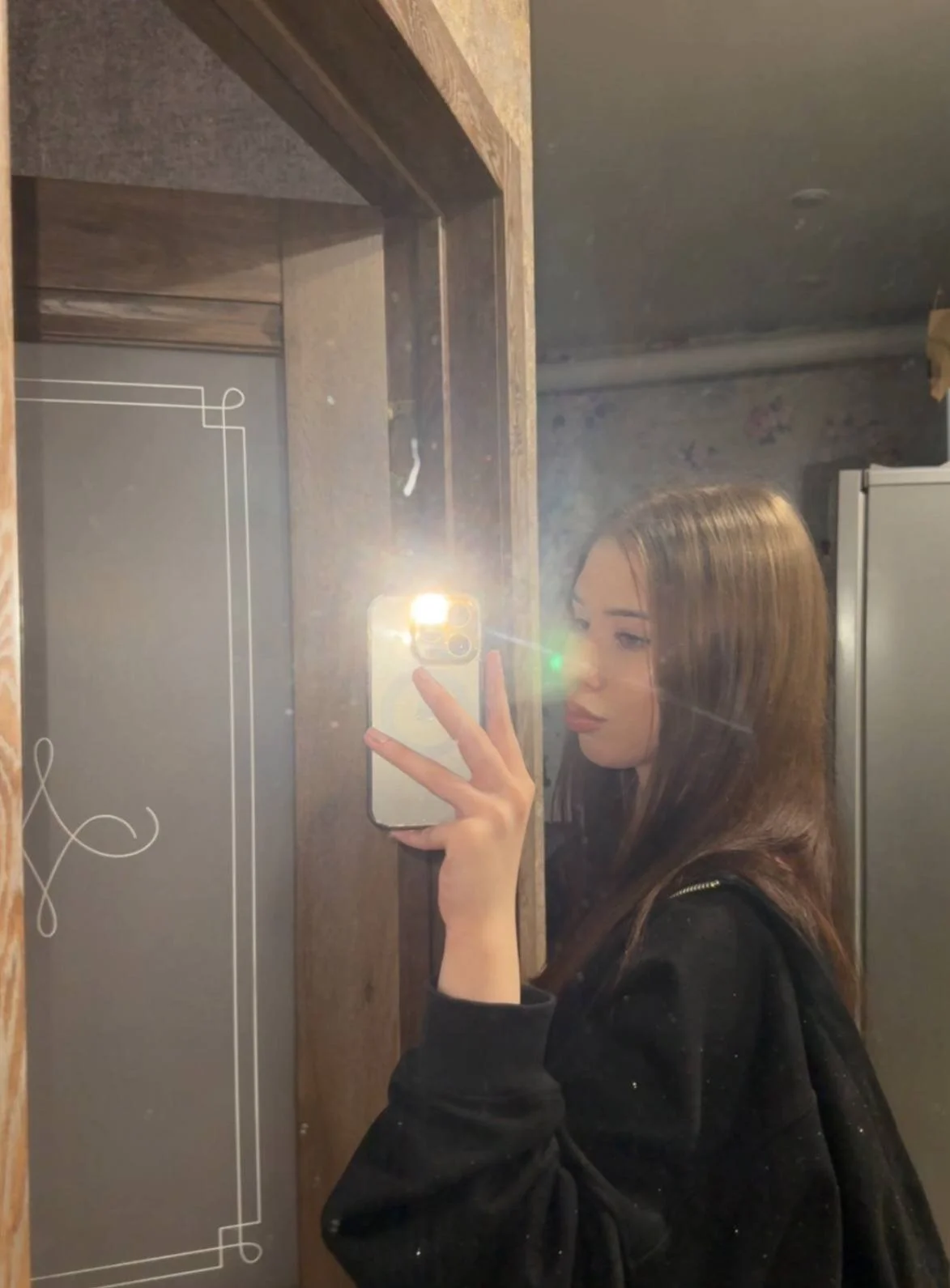 XXX Porn Photo of Nude Marry_Colinn 2