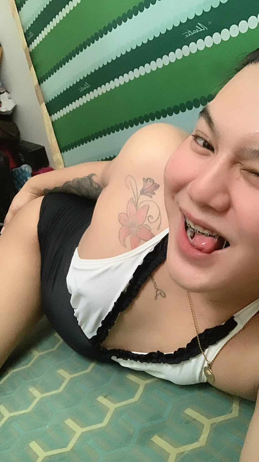 XXX Porn Photo of Nude YourBabyGirlMiles 5