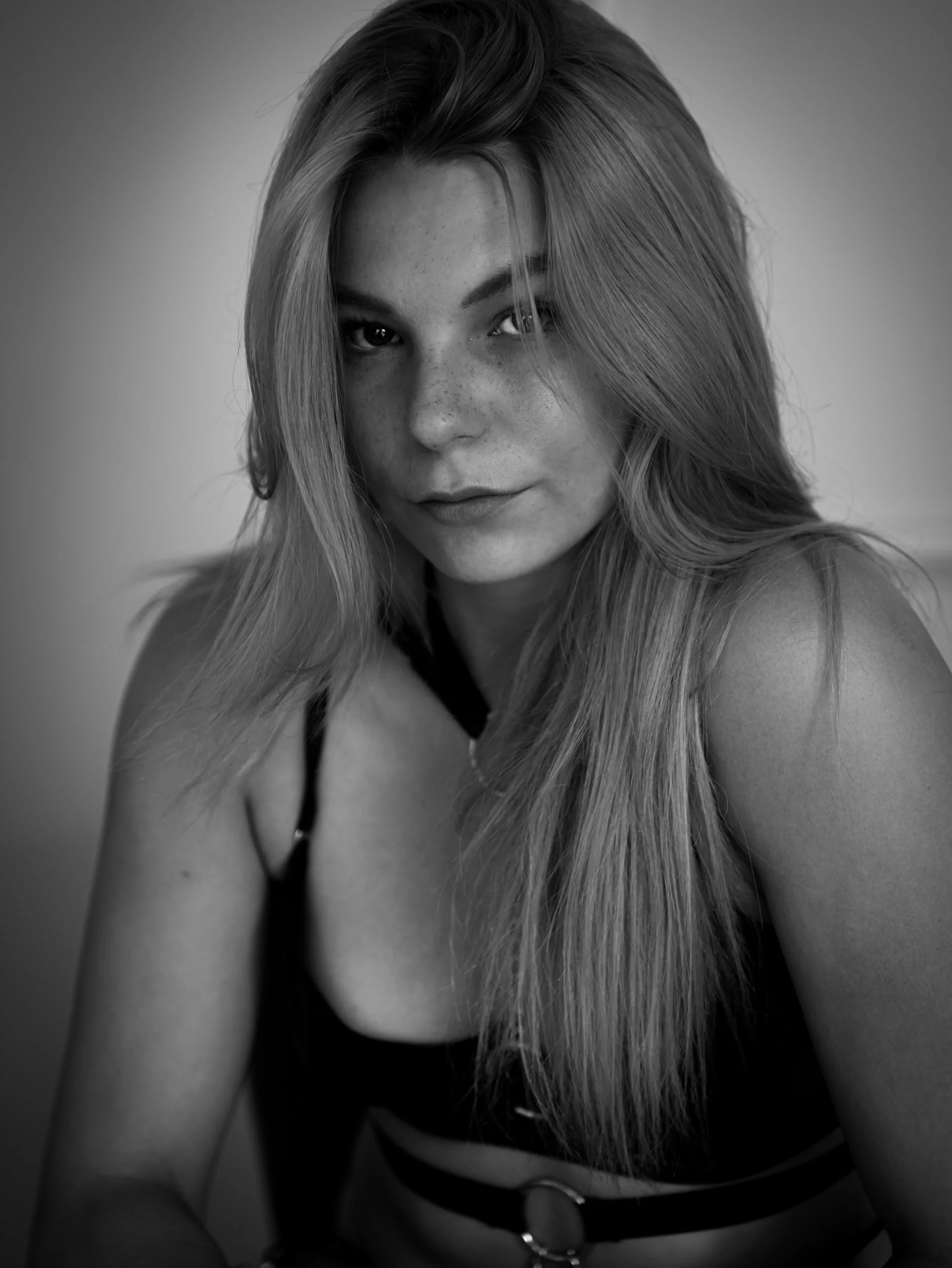 XXX Porn Photo of Nude PetiteBeau 6