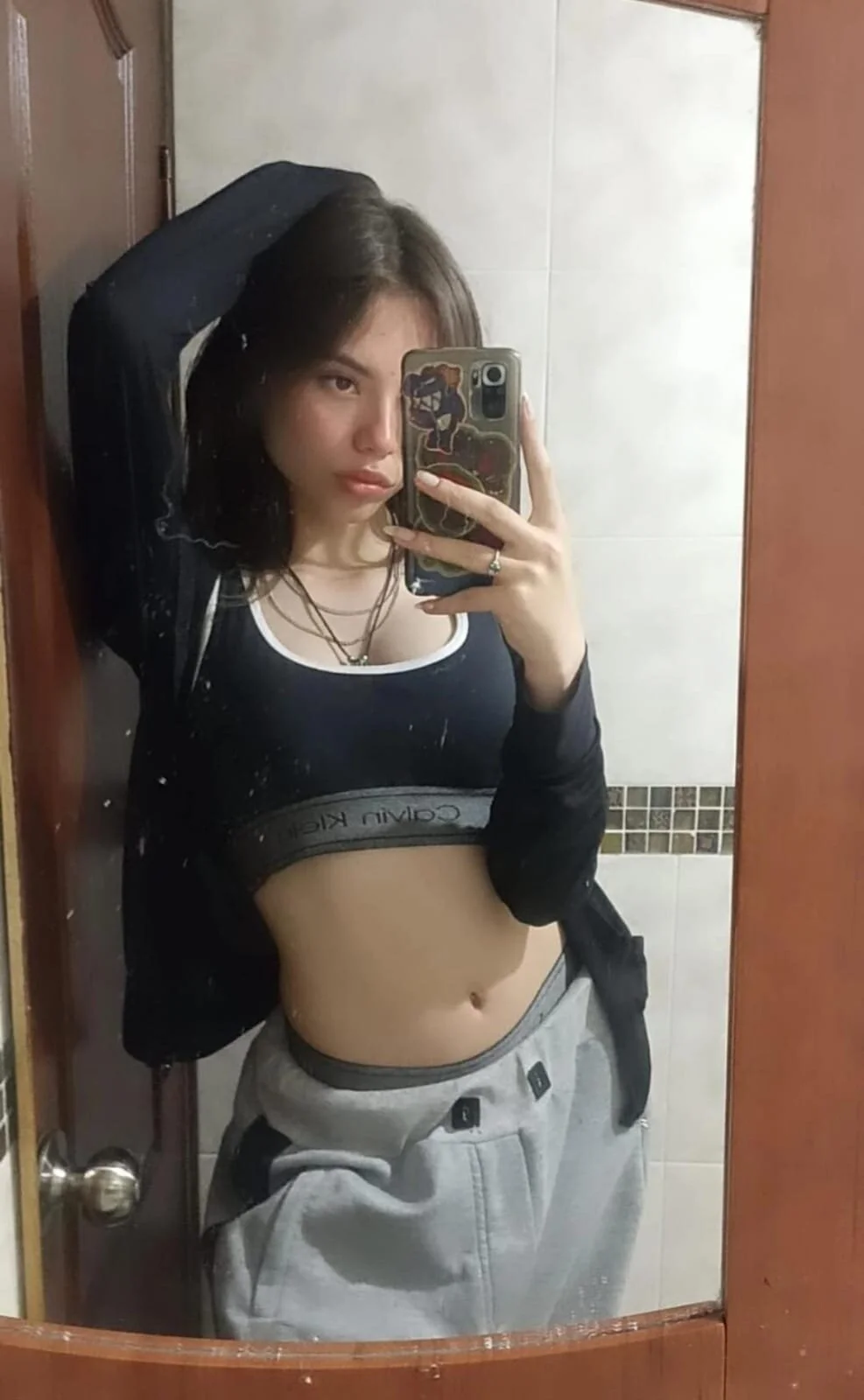 XXX Porn Photo of Nude Roxanne_tay 18