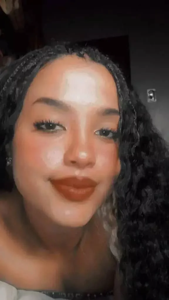 XXX Porn Photo of Nude Angela_saenx2 2