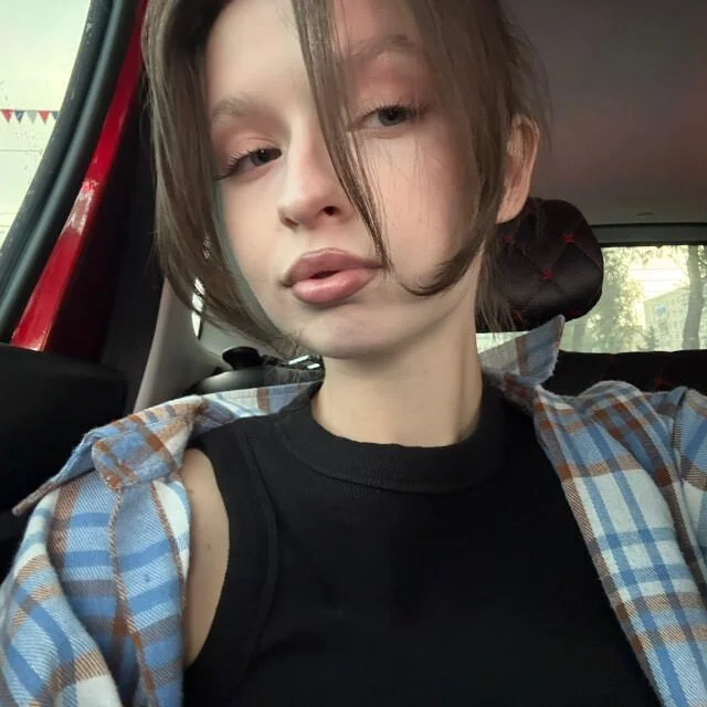 XXX Porn Photo of Nude EllieBerrie 4