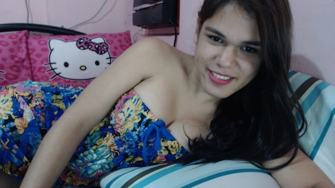 XXX Porn Photo of Nude FynestBee 4