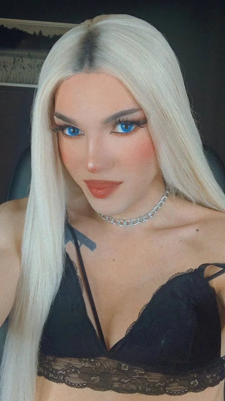 XXX Porn Photo of Nude YourTrixie 4