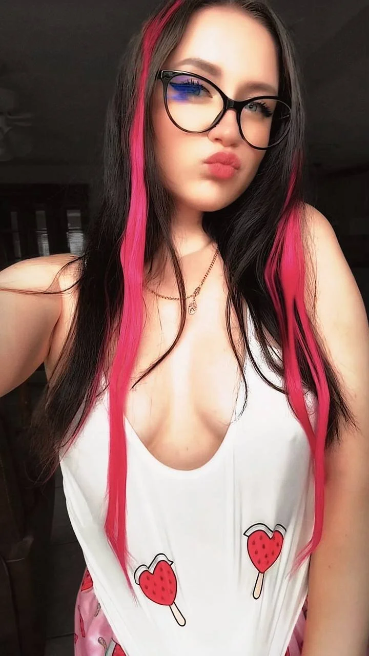 XXX Porn Photo of Nude DaddysDoll6699 5