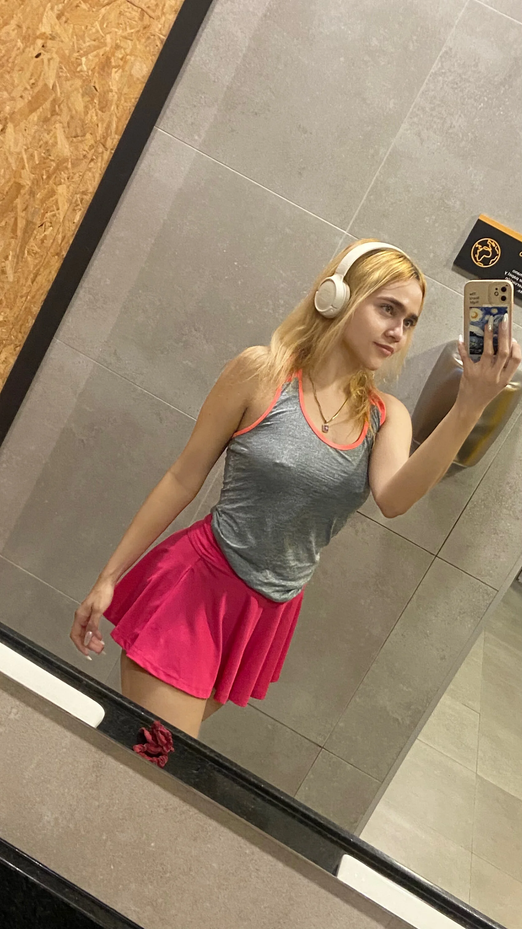 XXX Porn Photo of Nude Pretty_Milaa 17