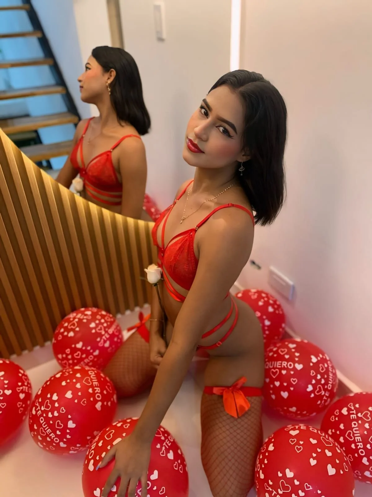 XXX Porn Photo of Nude Laura-mayer 30