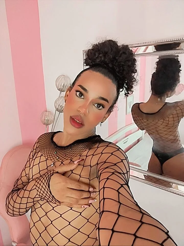 XXX Porn Photo of Nude Amaia_Monroe 2