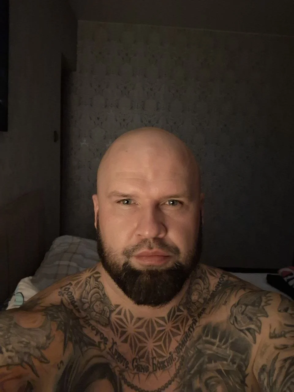XXX Porn Photo of Nude RooHot 5