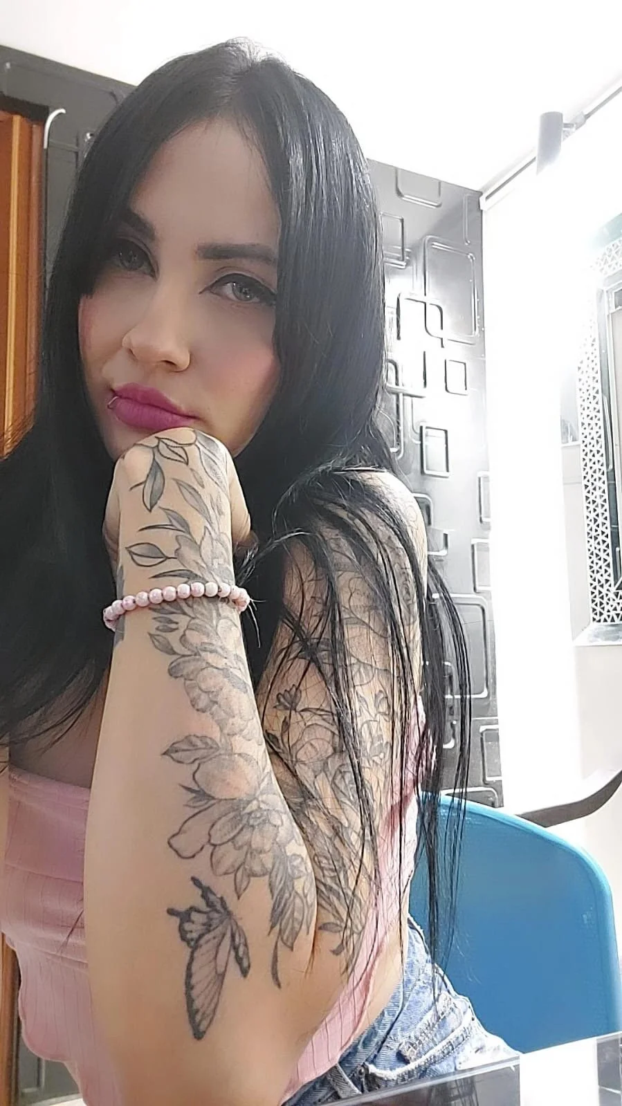 XXX Porn Photo of Nude Charllote23 21