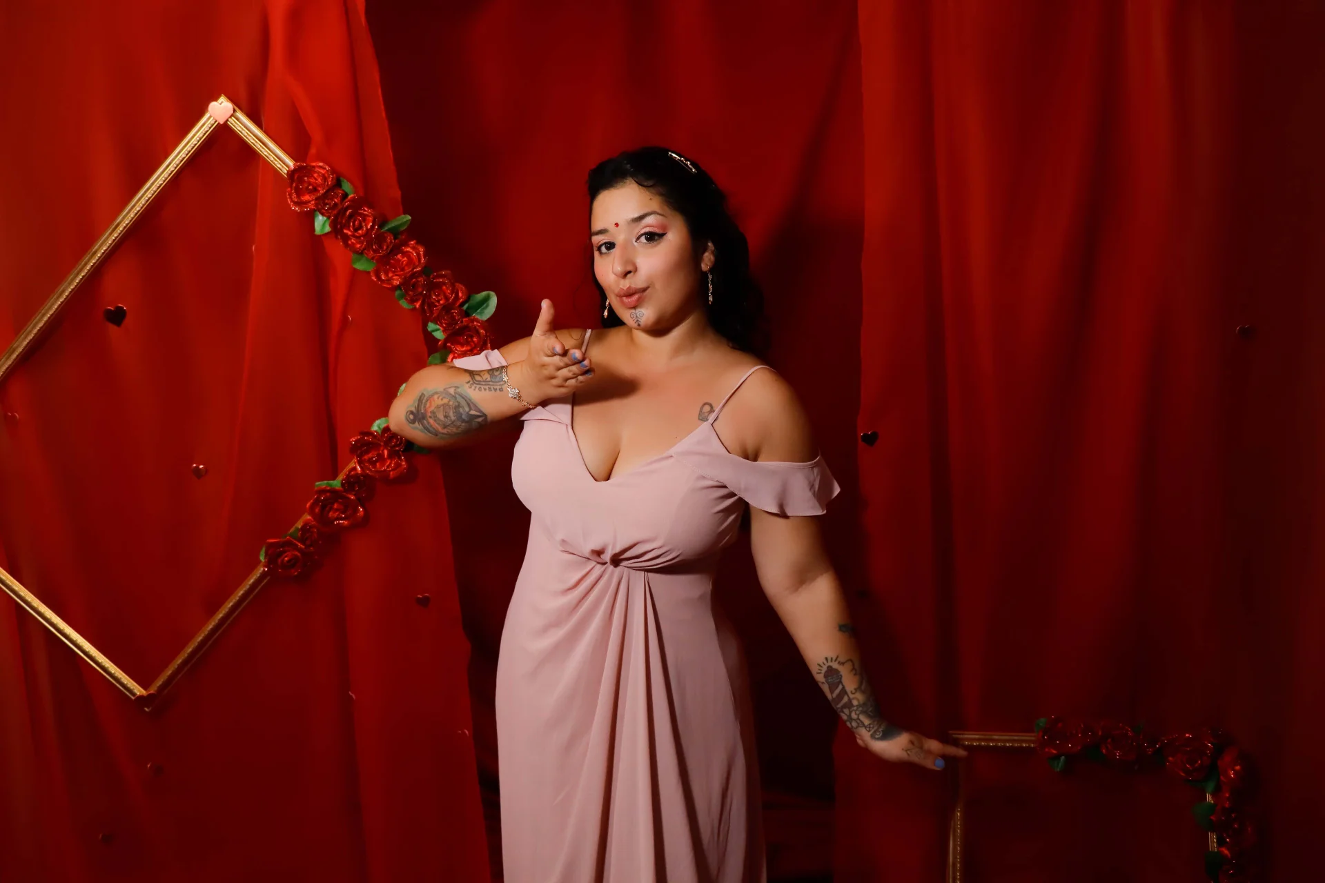 XXX Porn Photo of Nude sophiaamethystt 189