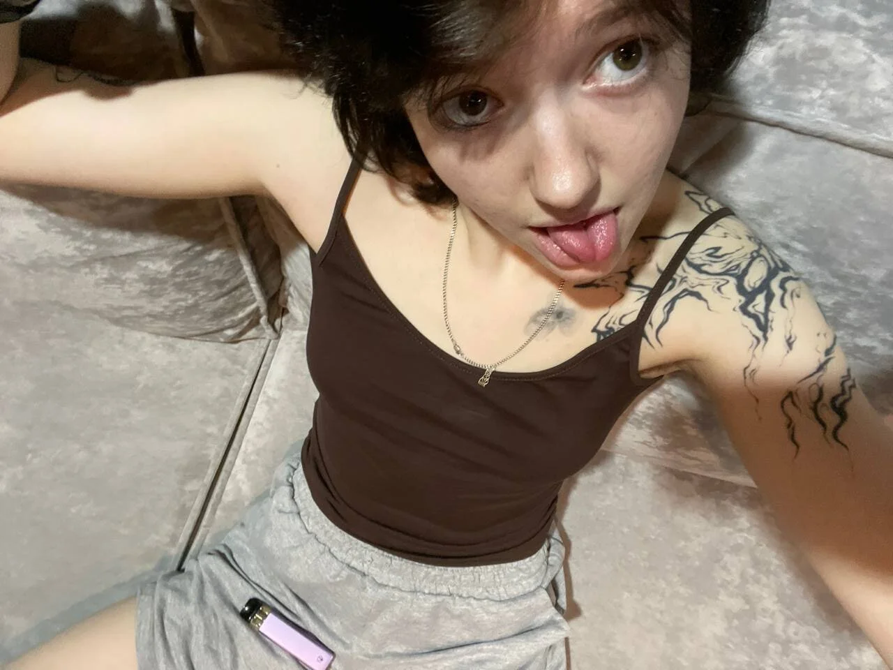 XXX Porn Photo of Nude Luna_bee_ 2