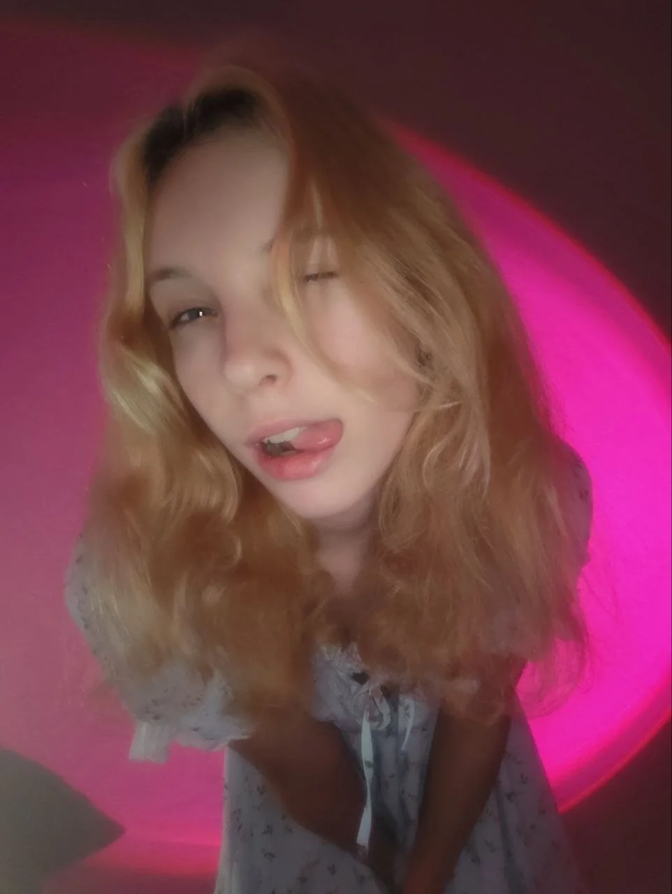 XXX Porn Photo of Nude Fafa_Fluff 19