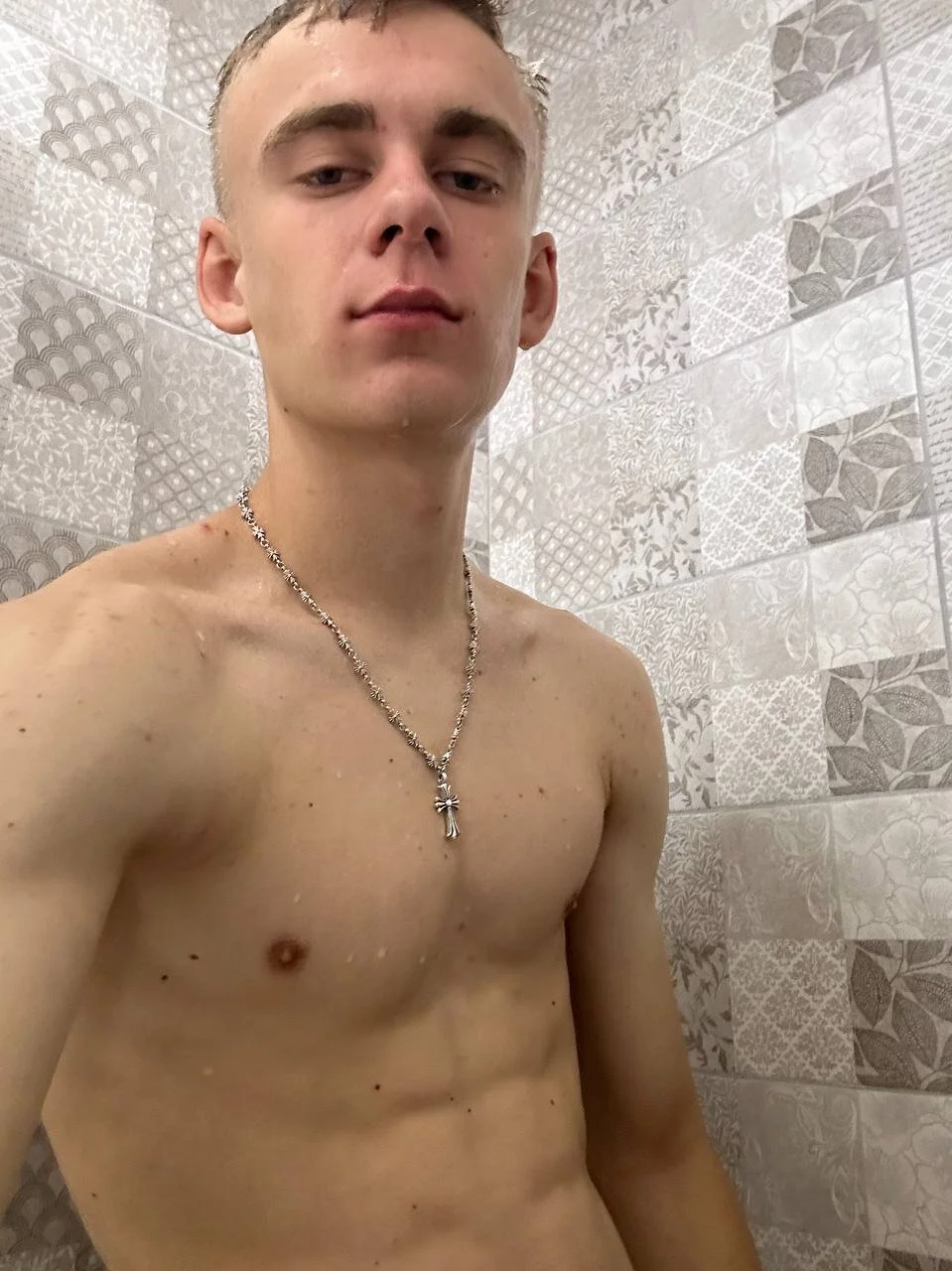 XXX Porn Photo of Nude SoloFury 3