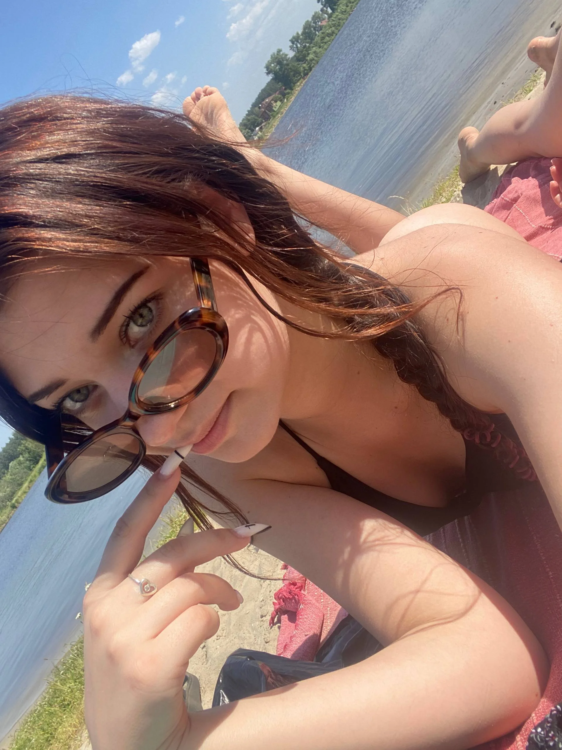 XXX Porn Photo of Nude Beedream 2