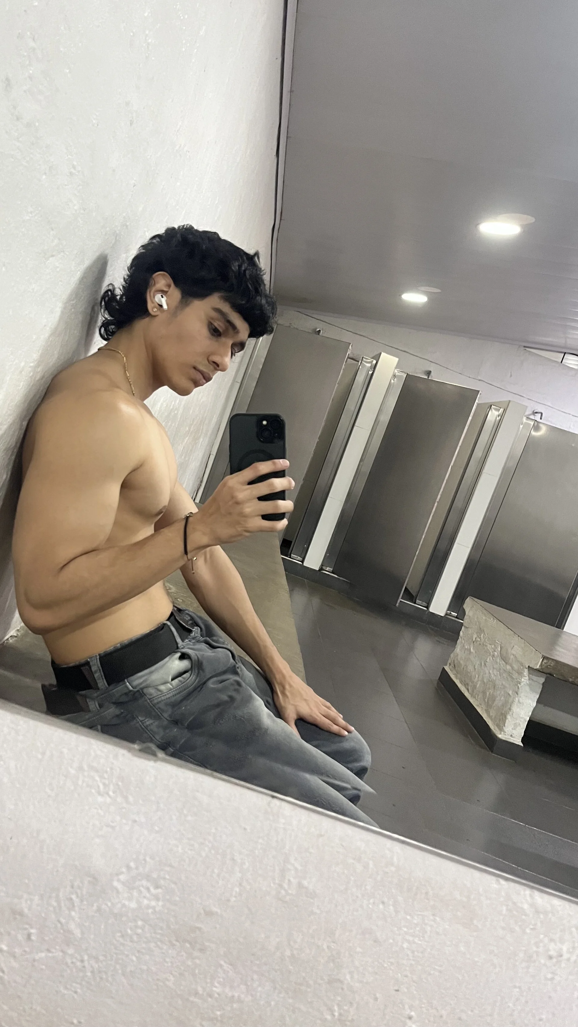 XXX Porn Photo of Nude IronLatino 2