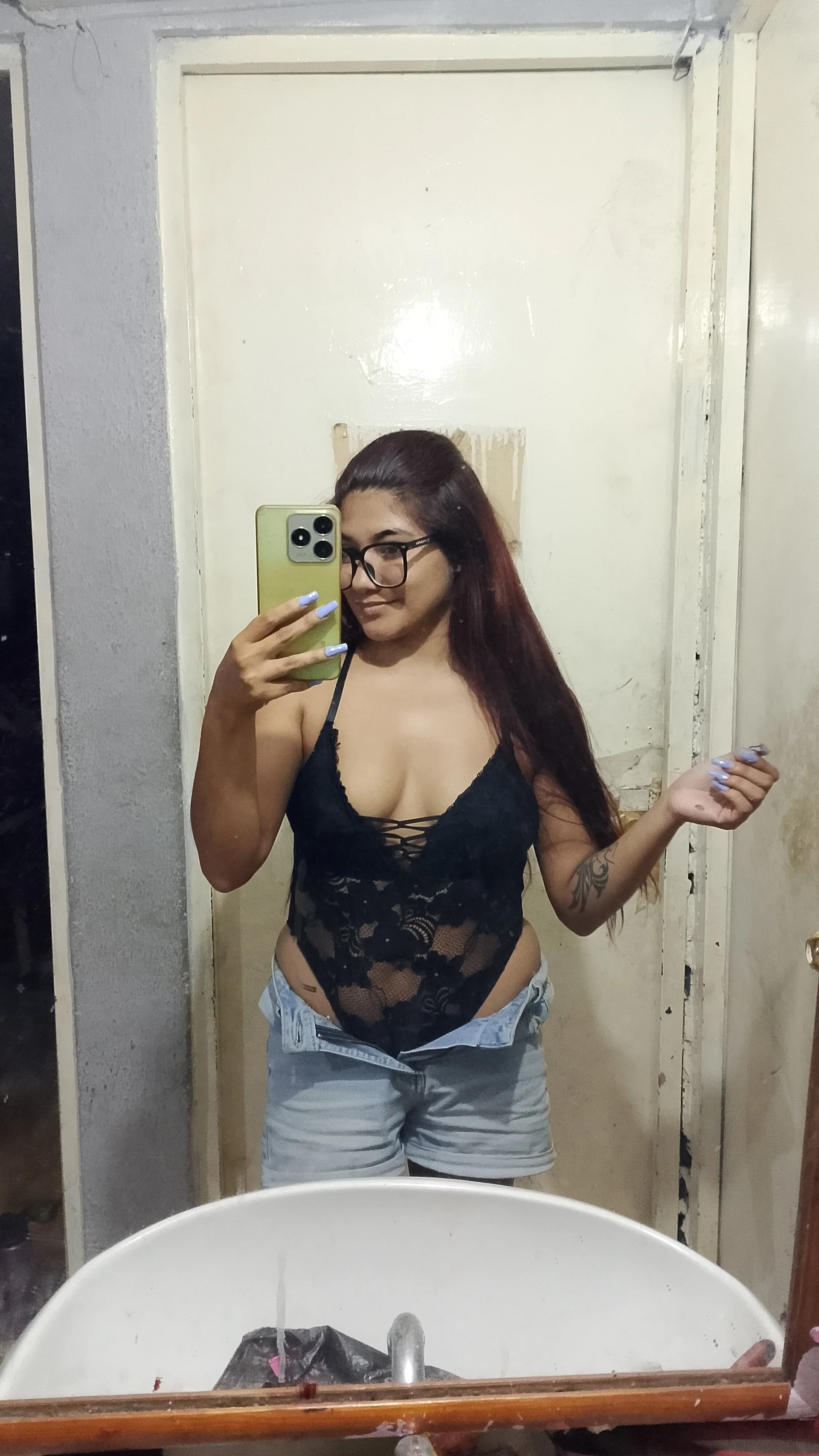 XXX Porn Photo of Nude alisaram 3