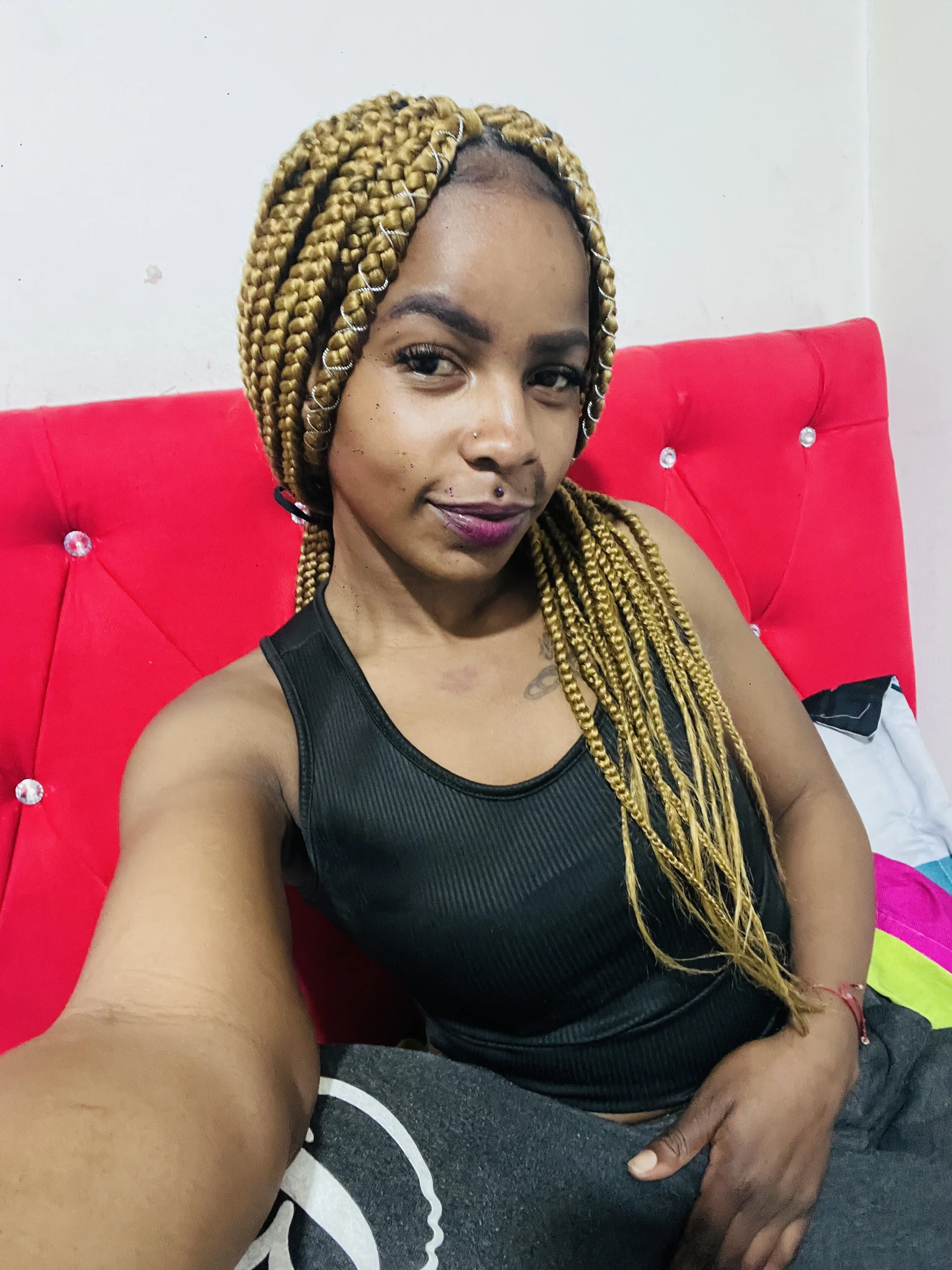 XXX Porn Photo of Nude Devill_x 4