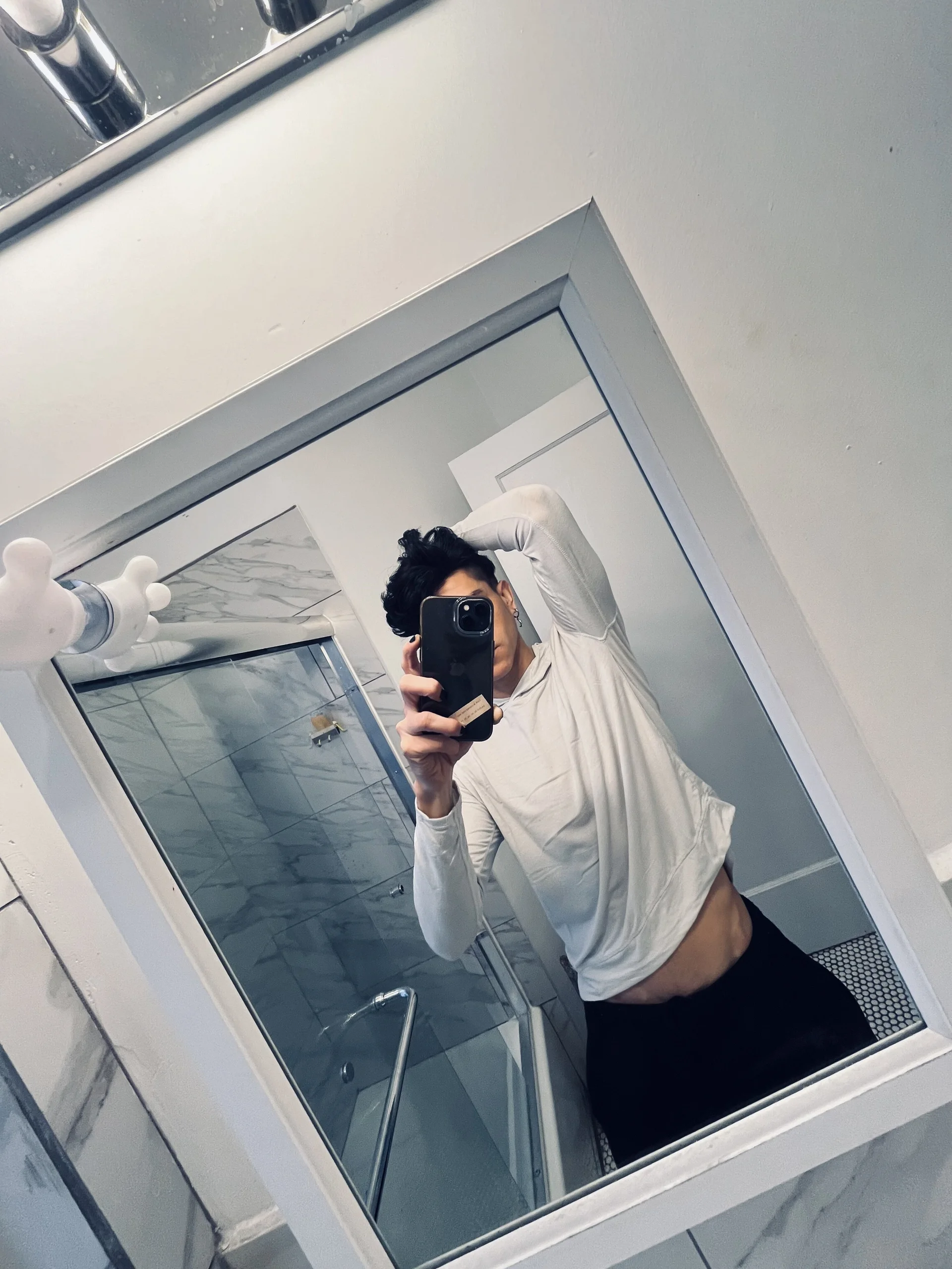 XXX Porn Photo of Nude gabriel_antonio21 1