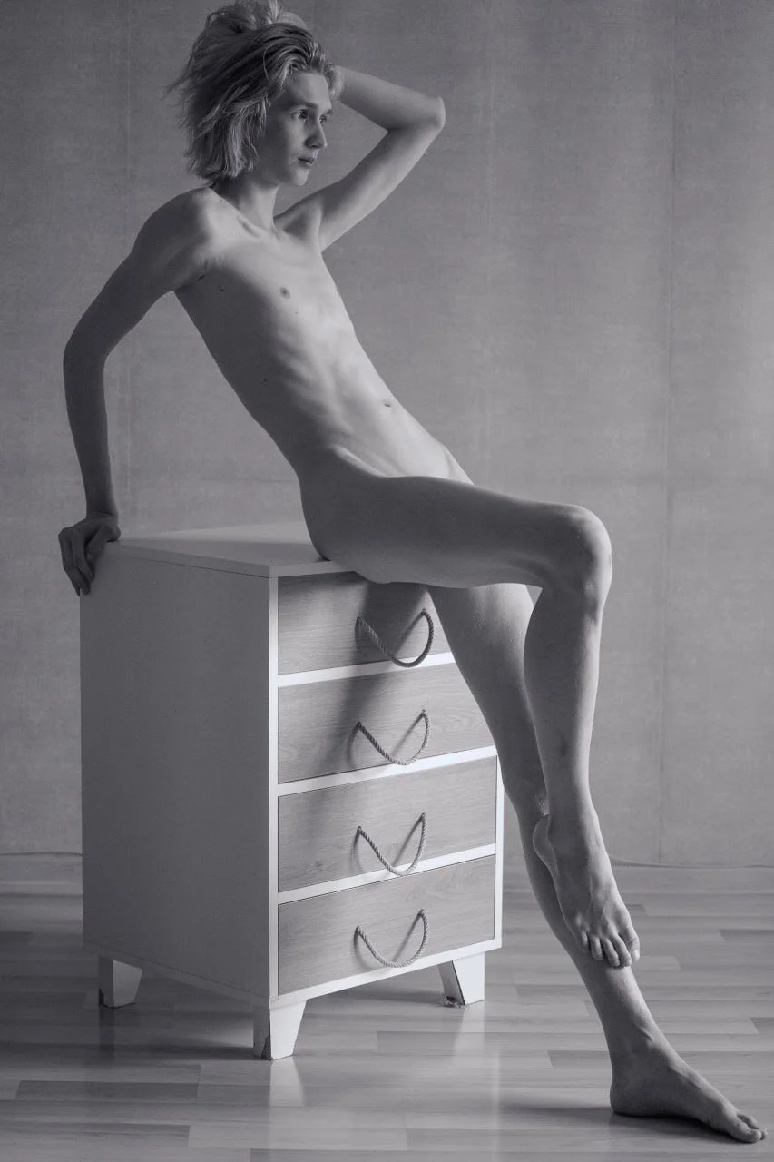 XXX Porn Photo of Nude another_jasper 3