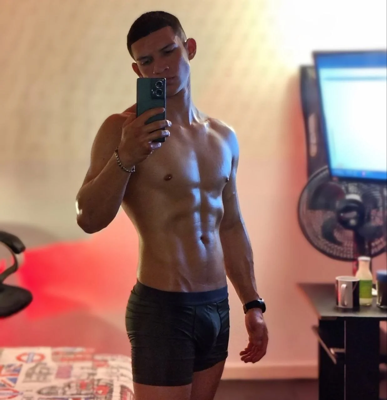 XXX Porn Photo of Nude Apolo_Warrior 3