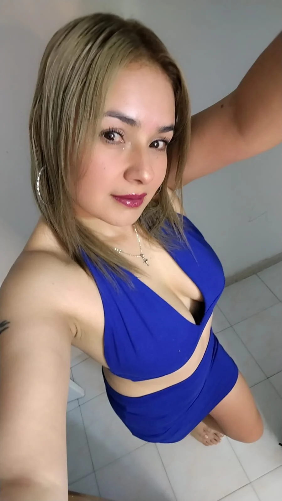 XXX Porn Photo of Nude luciamature_ 16
