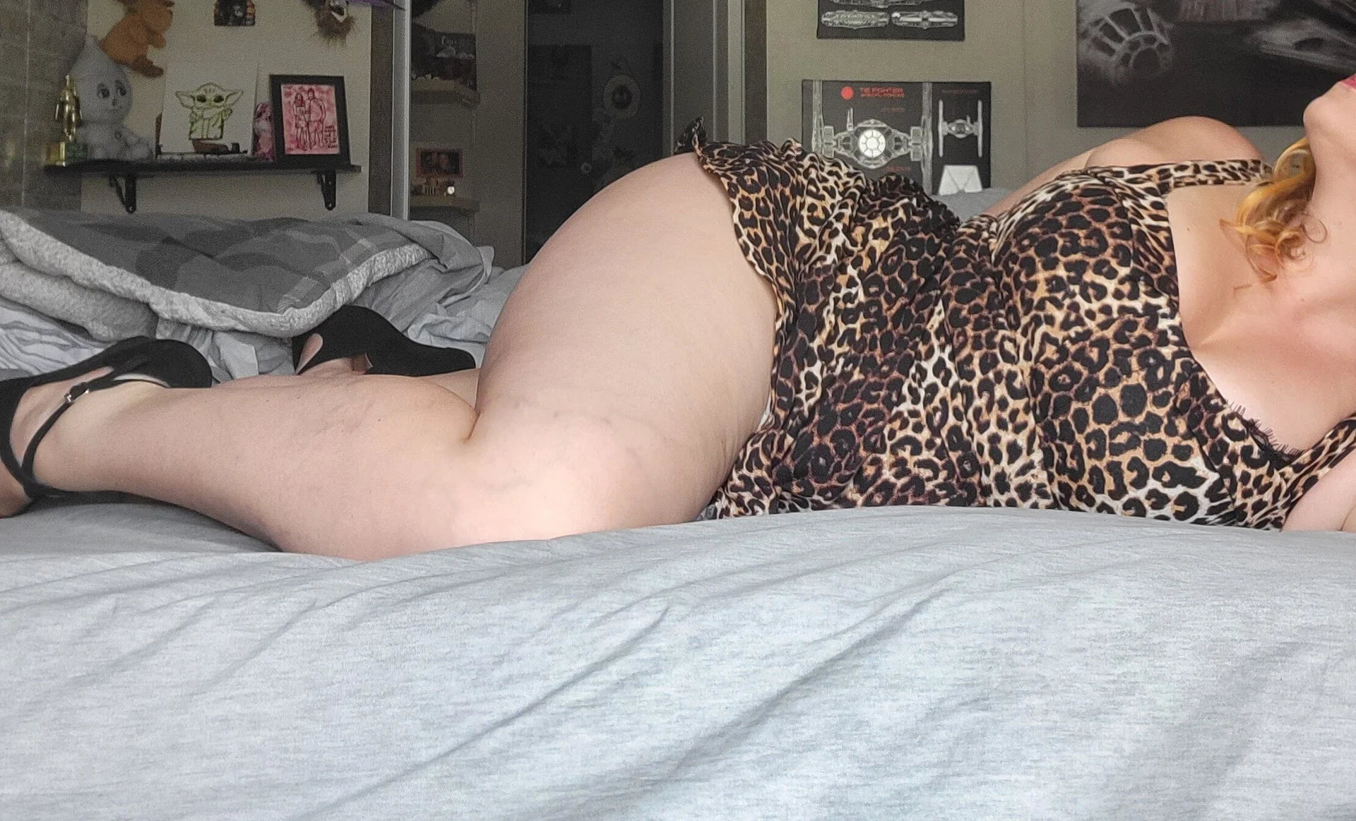 XXX Porn Photo of Nude aubreyloveswatchers 3